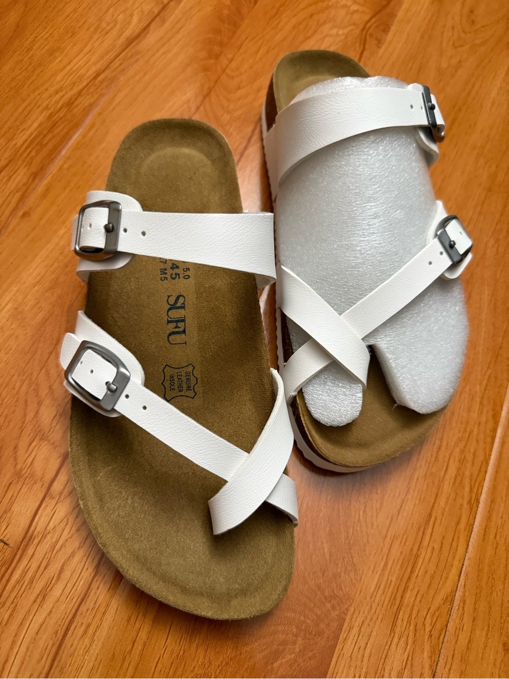White Strappy Buckle Slide Sandals - 7